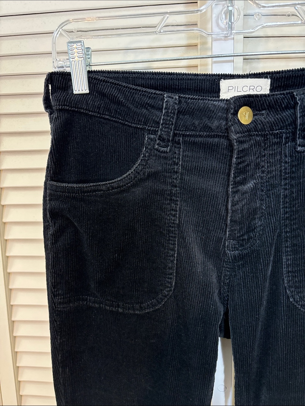 Anthropologie Pilcro Icon Low-Rise Corduroy Chop Pocket Flare Jeans Size 26 - Picture 7 of 16